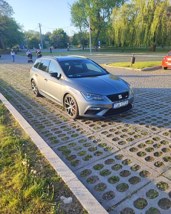 Seat Leon cena 120000 przebieg: 82000, rok produkcji 2018 z Sandomierz małe 596